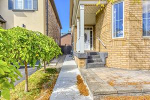 featured image of 1052 Kelman Court #2