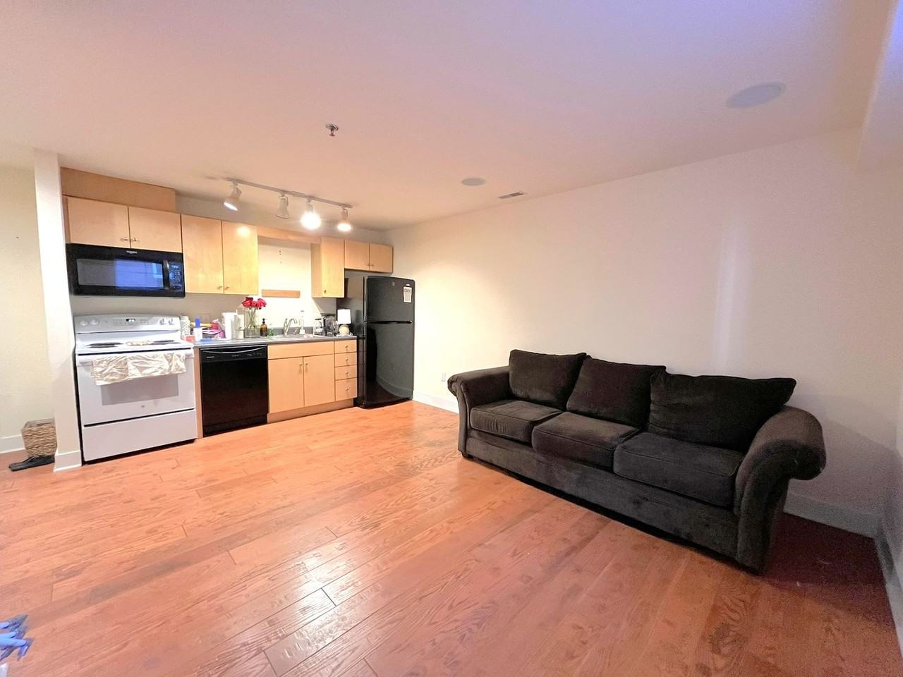 2006 JPA - Photo 2 of 31