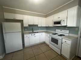 featured image of 701 Oaklawn St