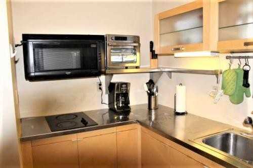 Milwaukee 1028 Juneau Kickerbocker - Photo 5 of 7