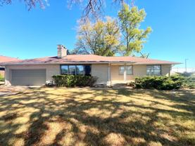 5004 N University St - Photo 1 of 1