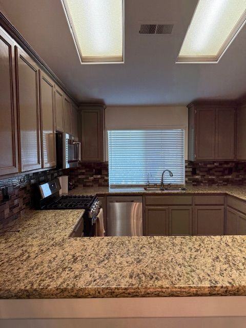 6003 Bluewater Bay Ct - Photo 7 of 9