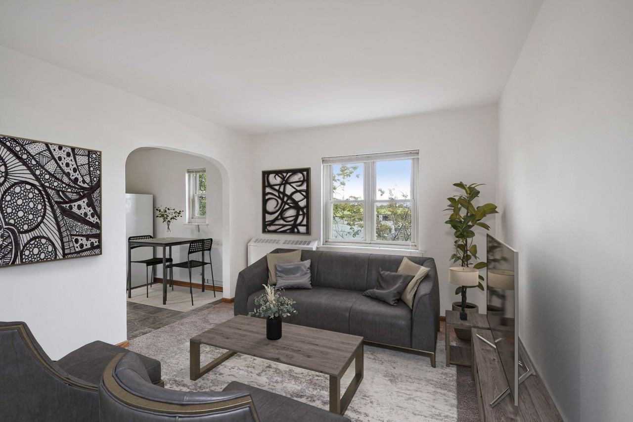 483 Lynnhurst Ave W #19 - Photo 2 of 27