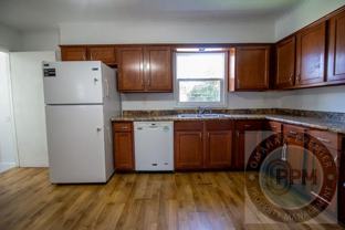 402 1/2 William St - Photo 1 of 1