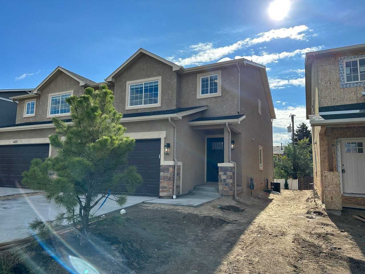 4213 Date St - Photo 2 of 20