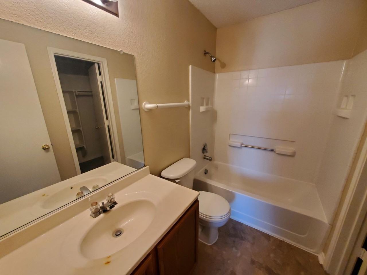 771 Panola Dr - Photo 3 of 9