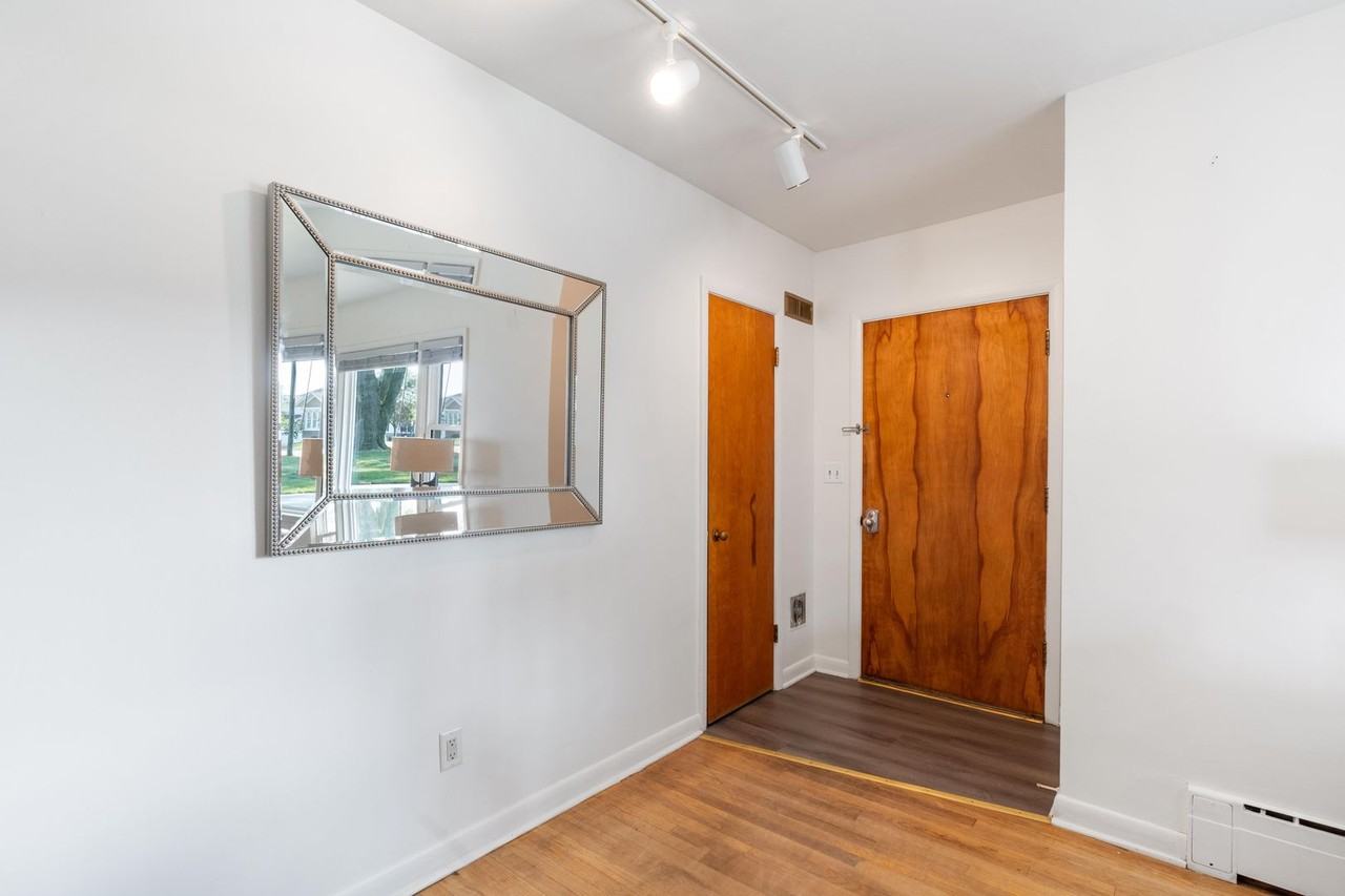 27 Leamer Ct - Photo 5 of 19