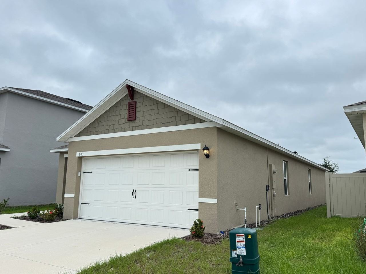 1180 Cascades Ave - Photo 4 of 43