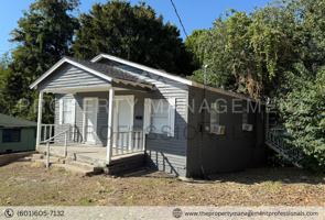 featured image of 1103 Fayette St