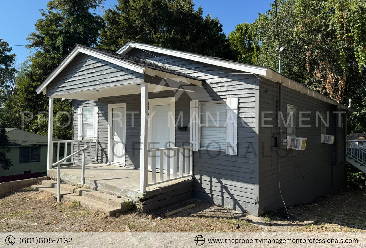 1103 Fayette St - Photo 3 of 26