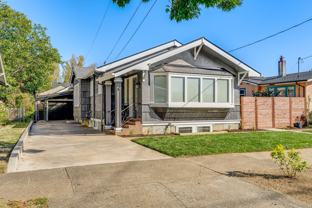 2730 Se 74th Ave - Photo 1 of 1