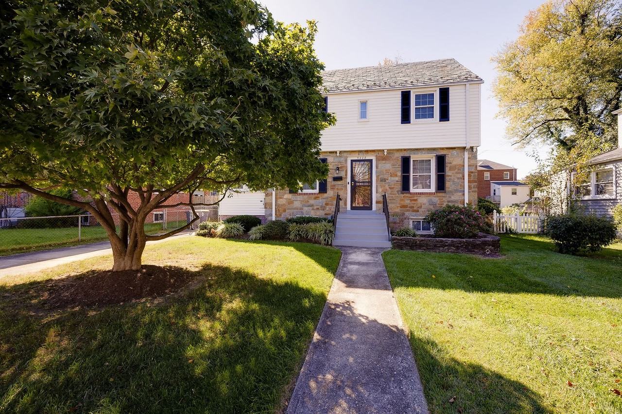 5408 20th Ave - Photo 2 of 50