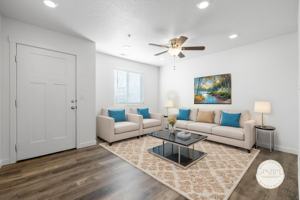 featured image of 3710 North Centrepoint Way