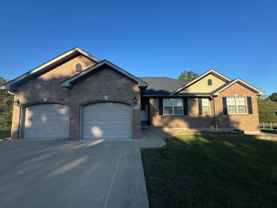 172 Ridgeview Dr - Photo 1 of 1