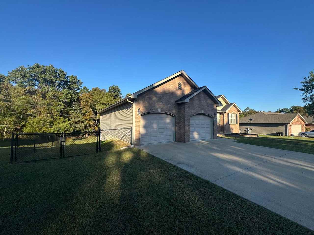 172 Ridgeview Dr - Photo 3 of 50