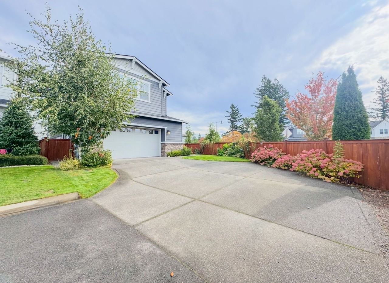 23615 Se 269th Ct - Photo 2 of 28
