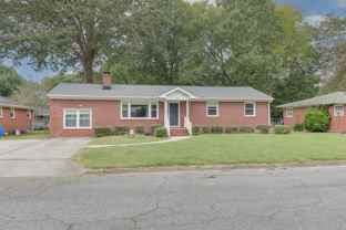 105 Adams Dr - Photo 1 of 1