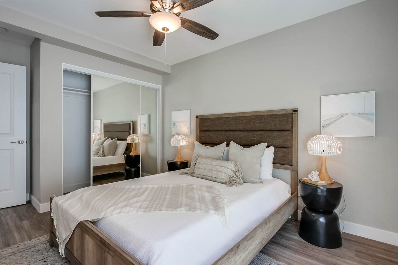 Vulcan Alley - Photo 3 of 5