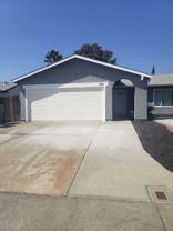 340 Colonial Cir - Photo 1 of 1