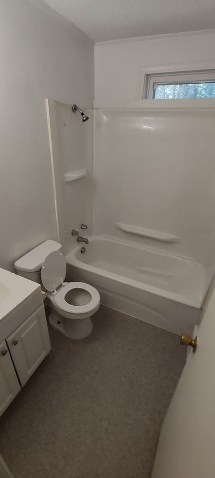 2319 Briarfield Rd - Photo 3 of 5