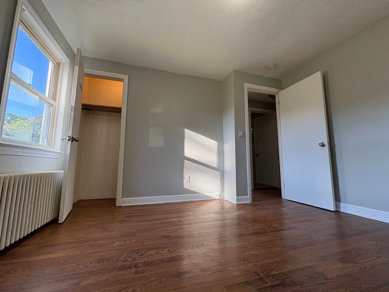 600 Wadsworth St - Photo 7 of 19