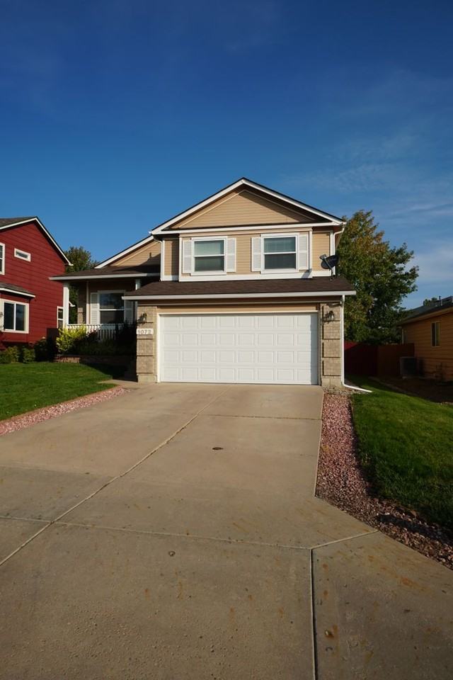 1072 Scarlet Oak Dr - Photo 4 of 30
