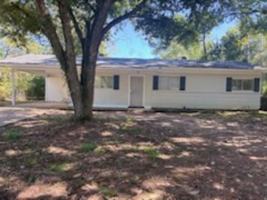 featured image of 2710 Teresa Dr