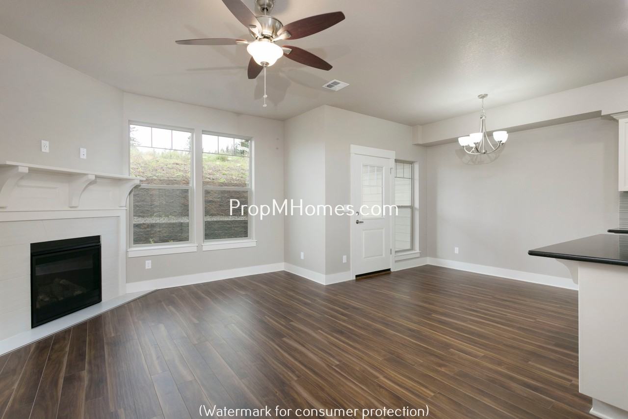 15409 Se Cobalt Loop - Photo 4 of 24