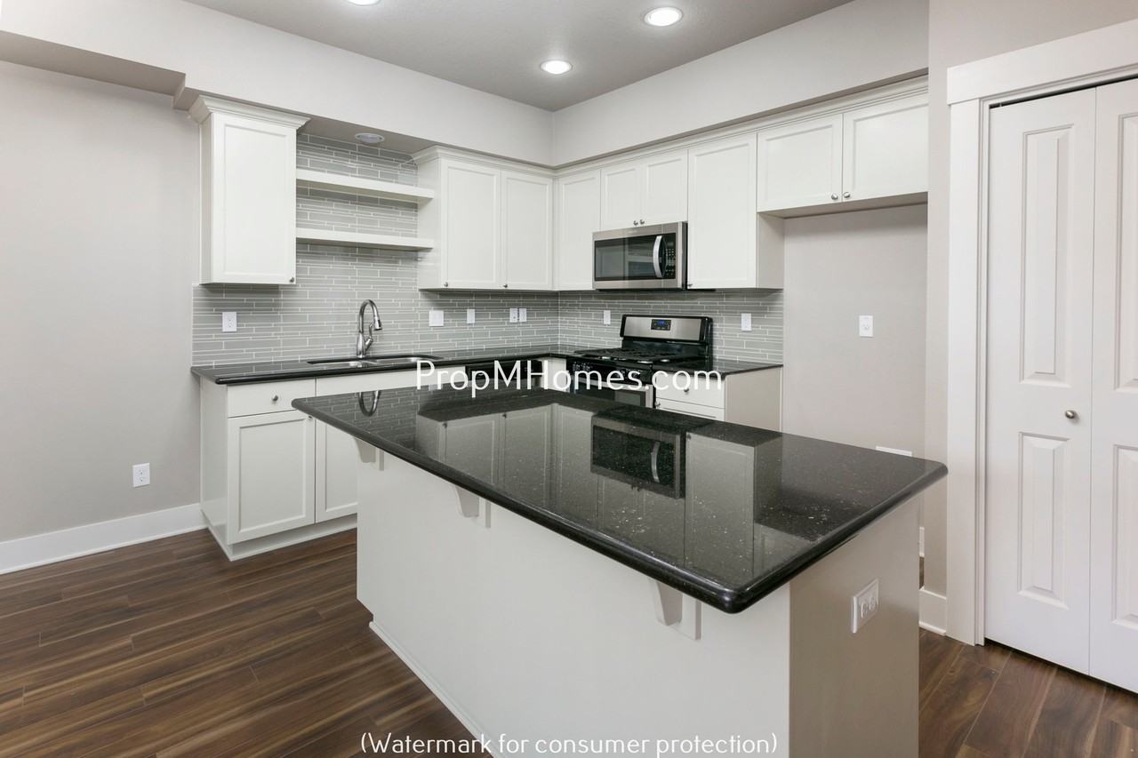 15409 Se Cobalt Loop - Photo 5 of 24