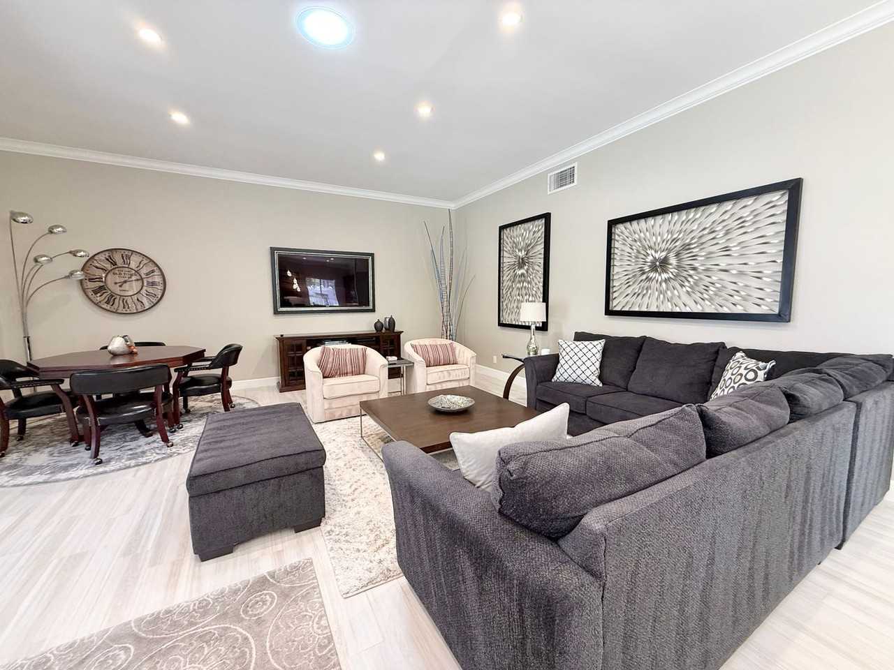 76990 Lark Dr - Photo 3 of 13