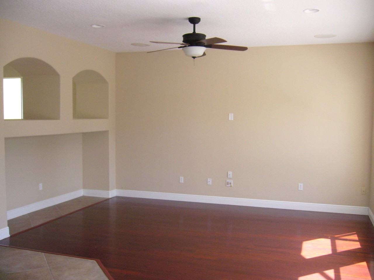 5414 Gemgold Ct - Photo 3 of 11