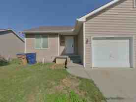 1022 W Clyde St - Photo 1 of 1