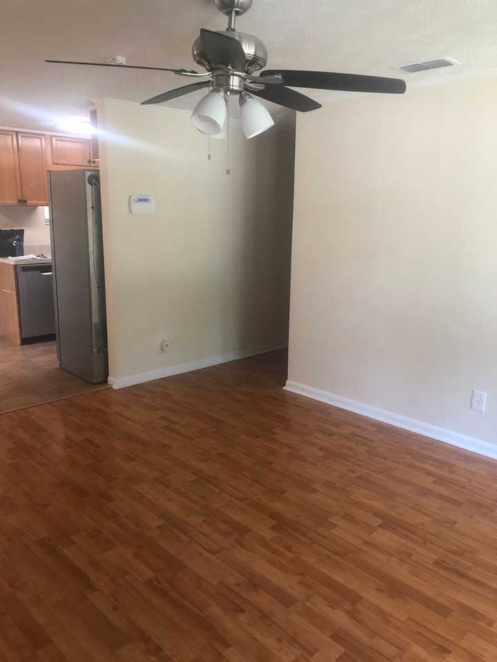 5242 Timawatha Ave - Photo 2 of 15