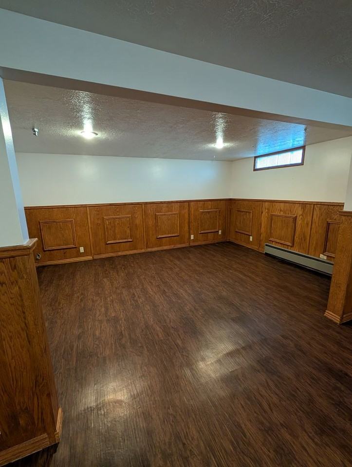 155 East Griffith Road - Photo 7 of 23