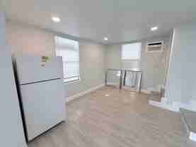 1111 50th Avenue Plz W - Photo 1 of 1