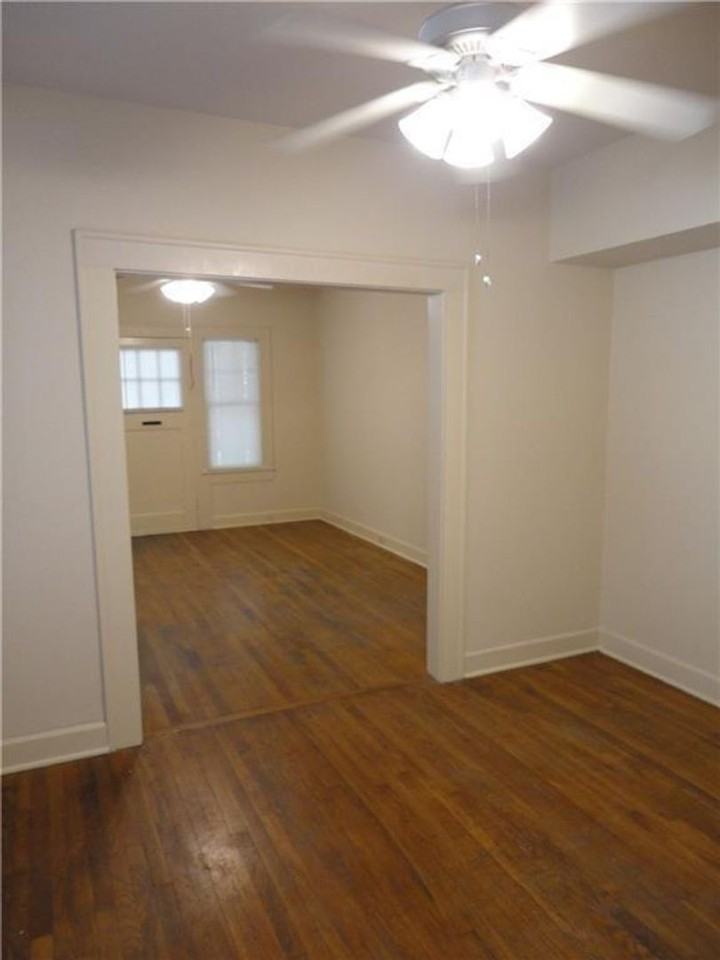 707 1/2 Graham Pl - Photo 7 of 17