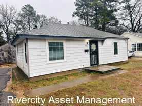 1696 Russwood Rd - Photo 1 of 1