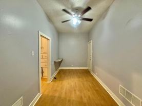 709 S Broadway Ave #04 - Photo 1 of 1
