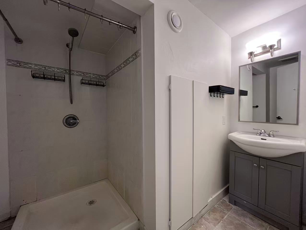 4767 Brentlawn Drive - Photo 2 of 4