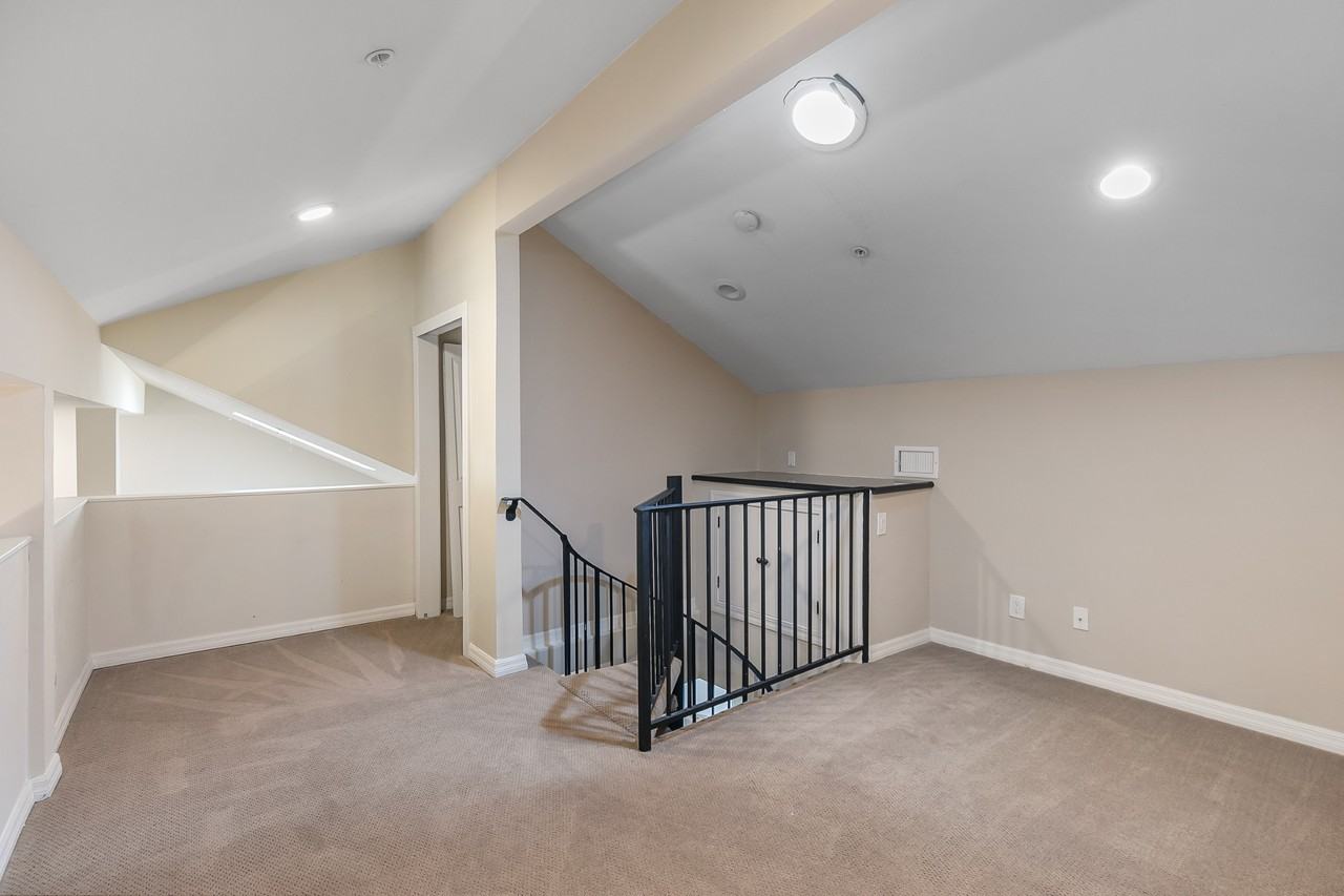 27112 Sugar Pine Dr #NA - Photo 5 of 9