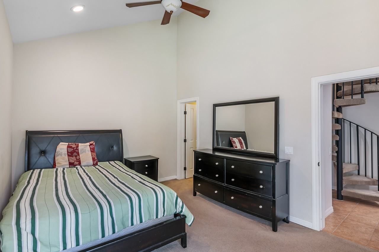 27112 Sugar Pine Dr #NA - Photo 6 of 9