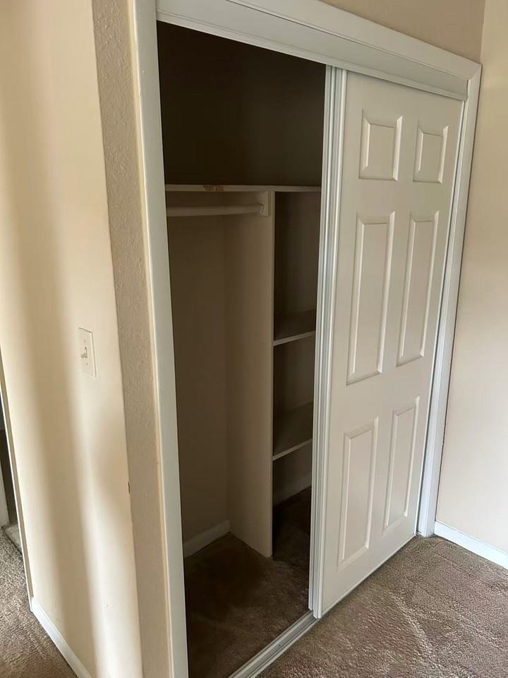 5530 Chrishire Way #D207 - Photo 6 of 7