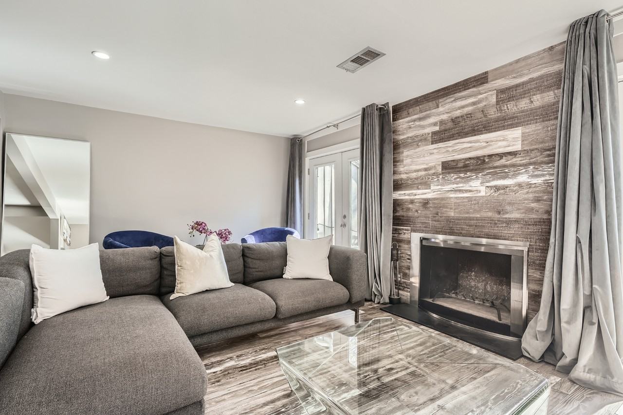 1204 Druid Knoll Dr Ne #1204 - Photo 6 of 38