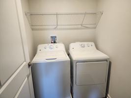 featured image of 702 Four Seasons Ct #NA