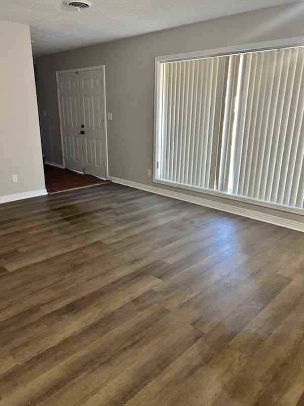 607 N Browder St #NA - Photo 2 of 25