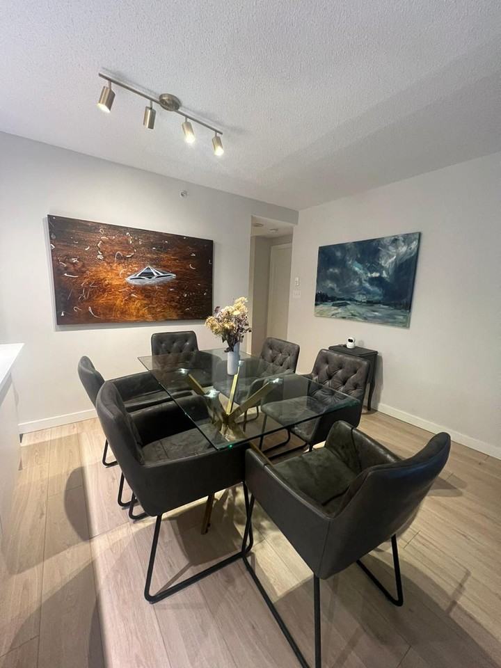 2468 East Broadway #202 - Photo 5 of 15