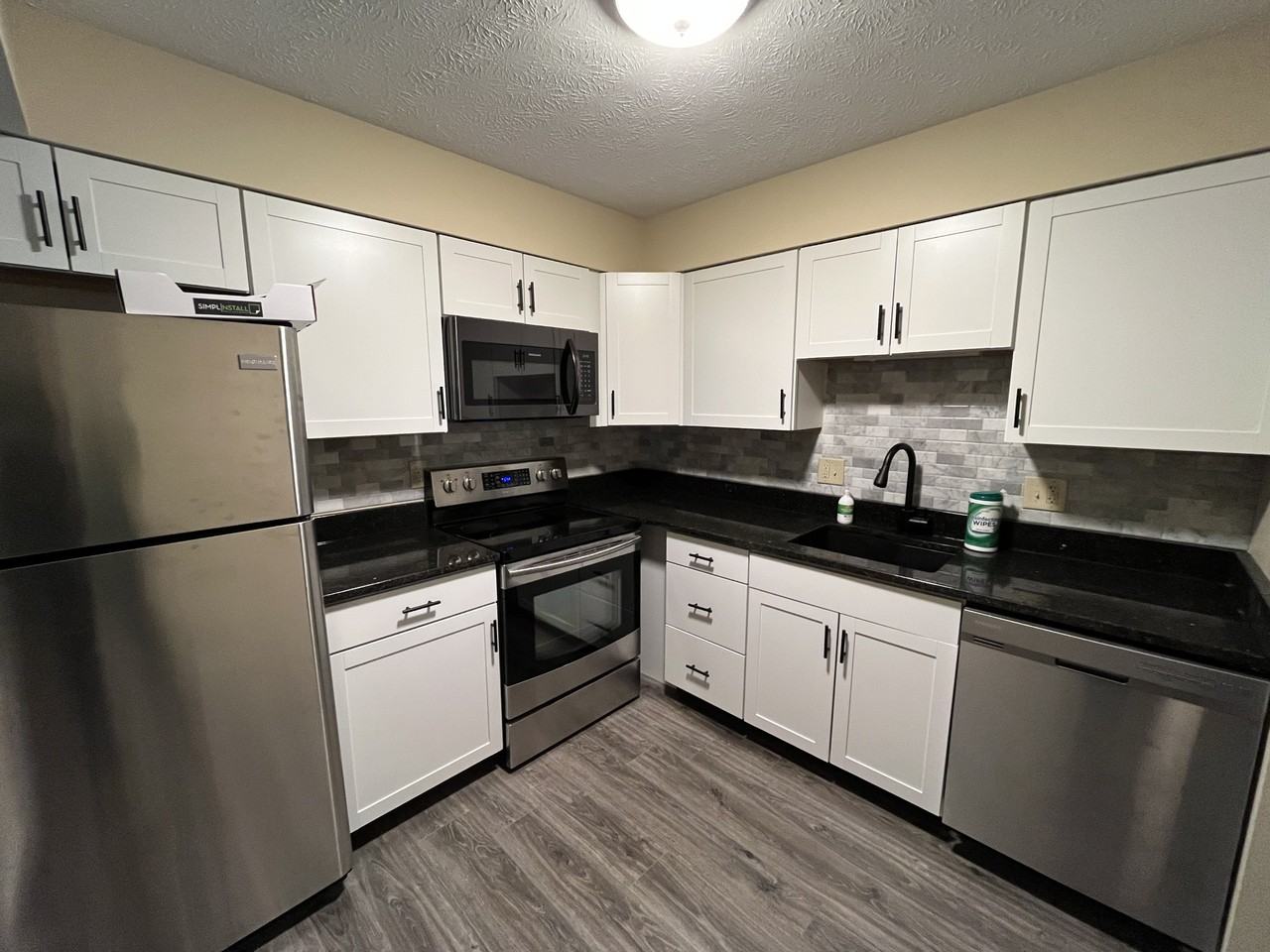 1440 Slade Ave #204 - Photo 7 of 16