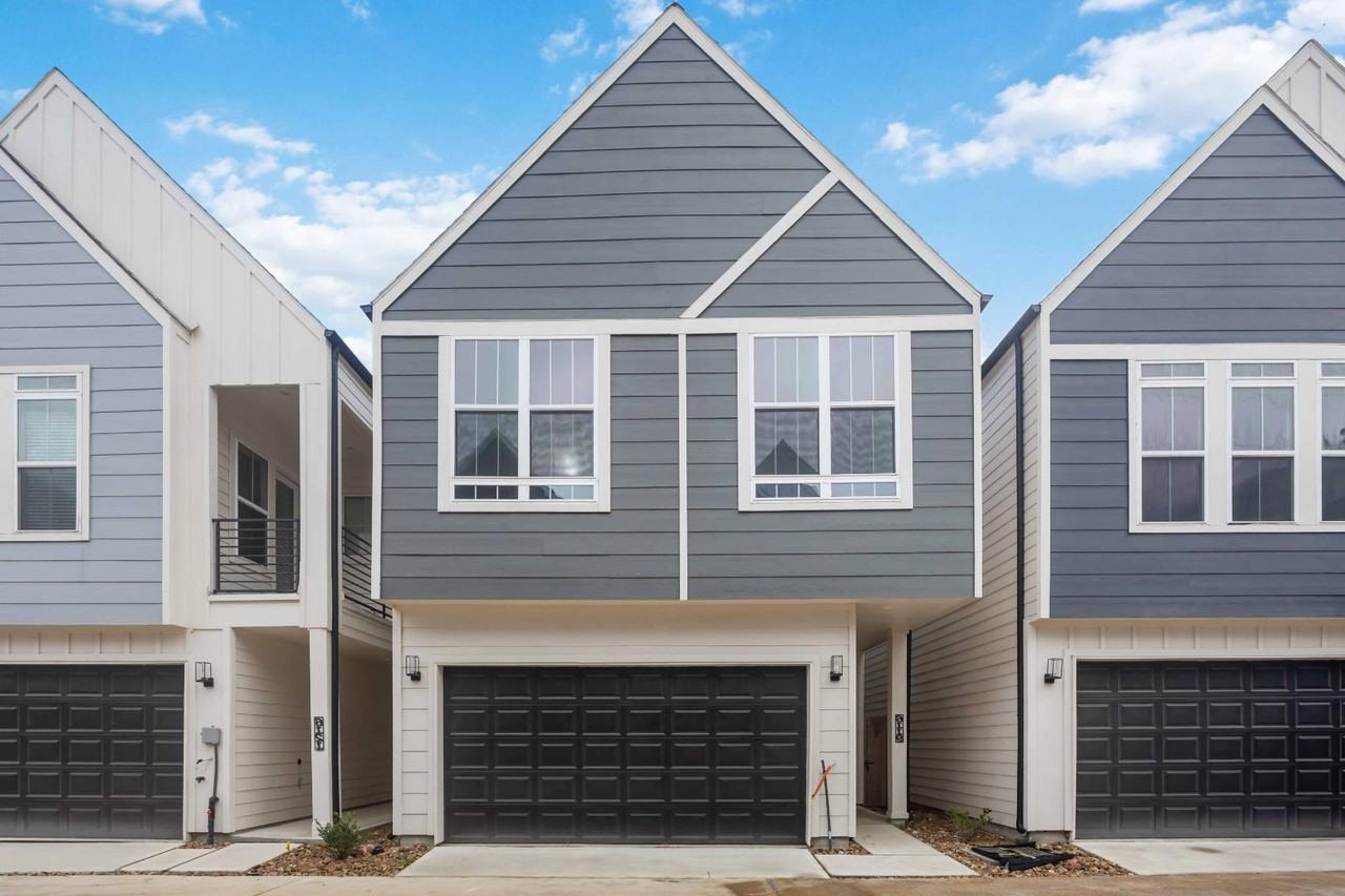 6116 De Campo St - Photo 3 of 20