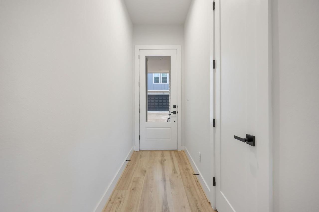 6116 De Campo St - Photo 5 of 20