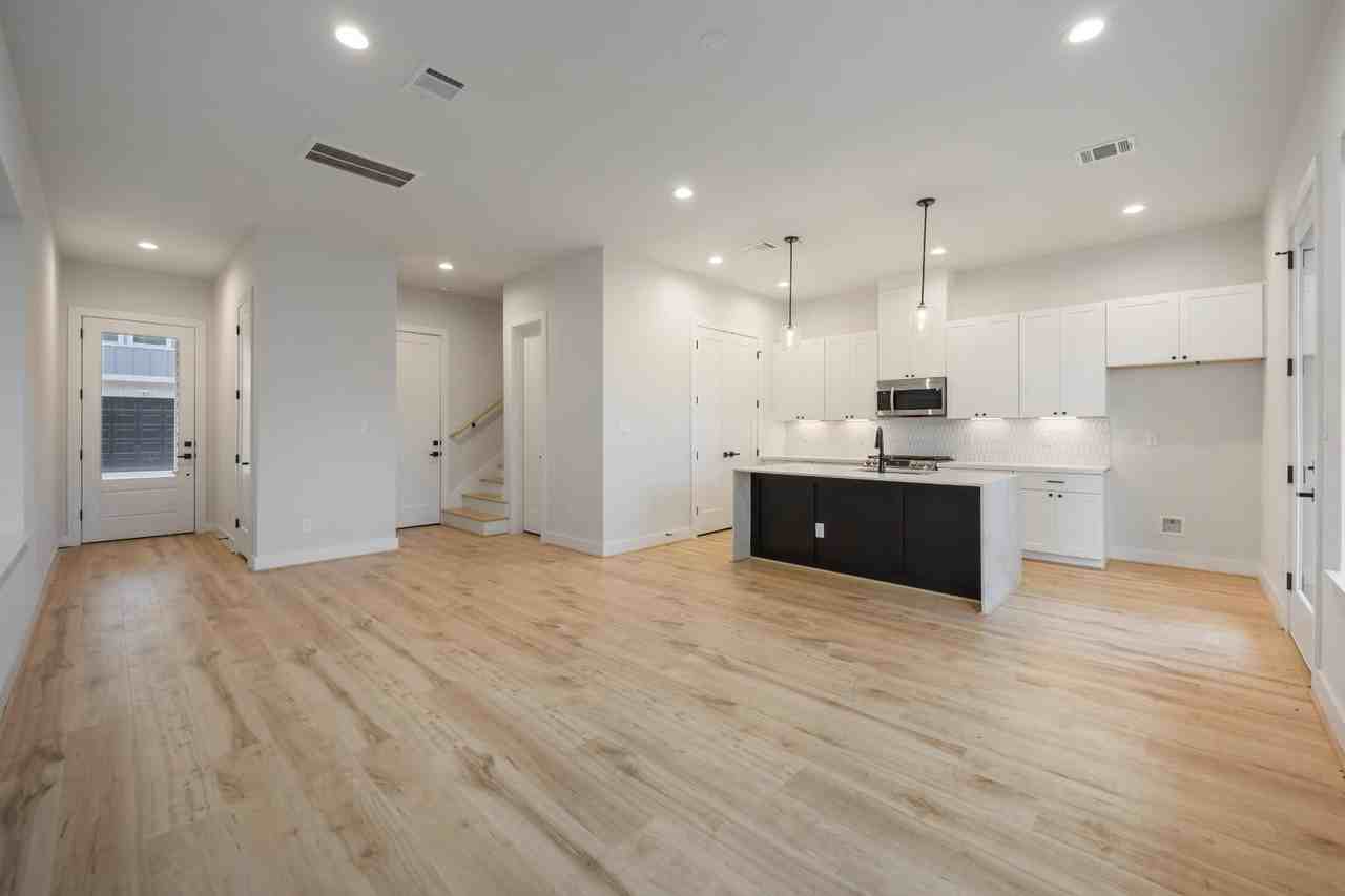 6116 De Campo St - Photo 7 of 20